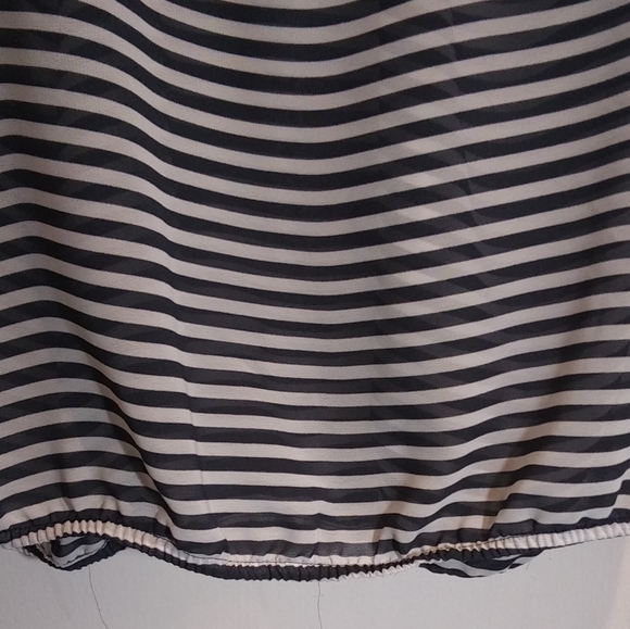 GAP Racerback Sheer Tank Top Size L - Picture 6 of 6
